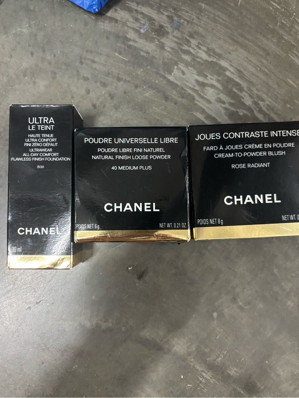 Chanel Ultra Le Teint Foundation & Powder Set -set of 3